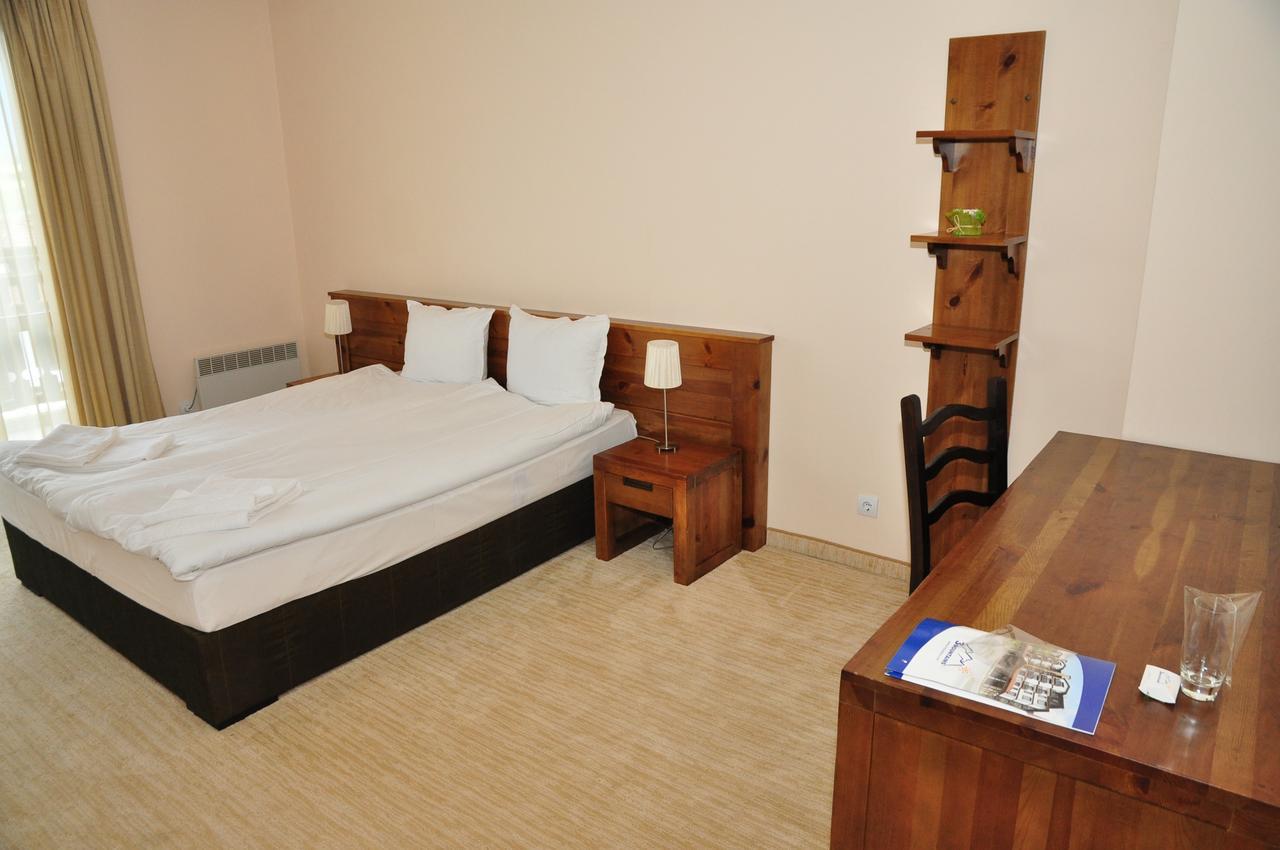 3 Mountains Hotel Bansko Dış mekan fotoğraf